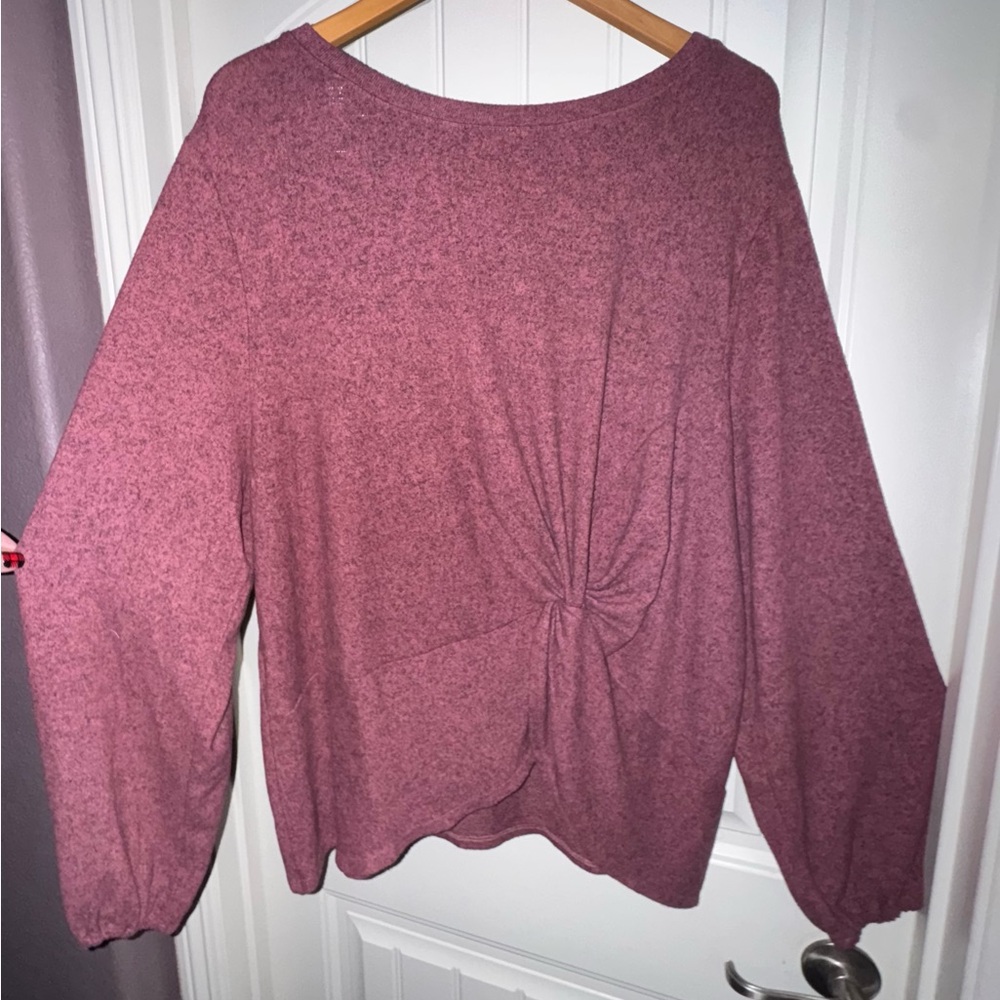 Plum sweater top that is with twist in left front